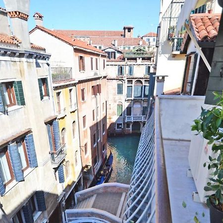 Ai Bareteri Luxury Canal View Venezia Esterno foto