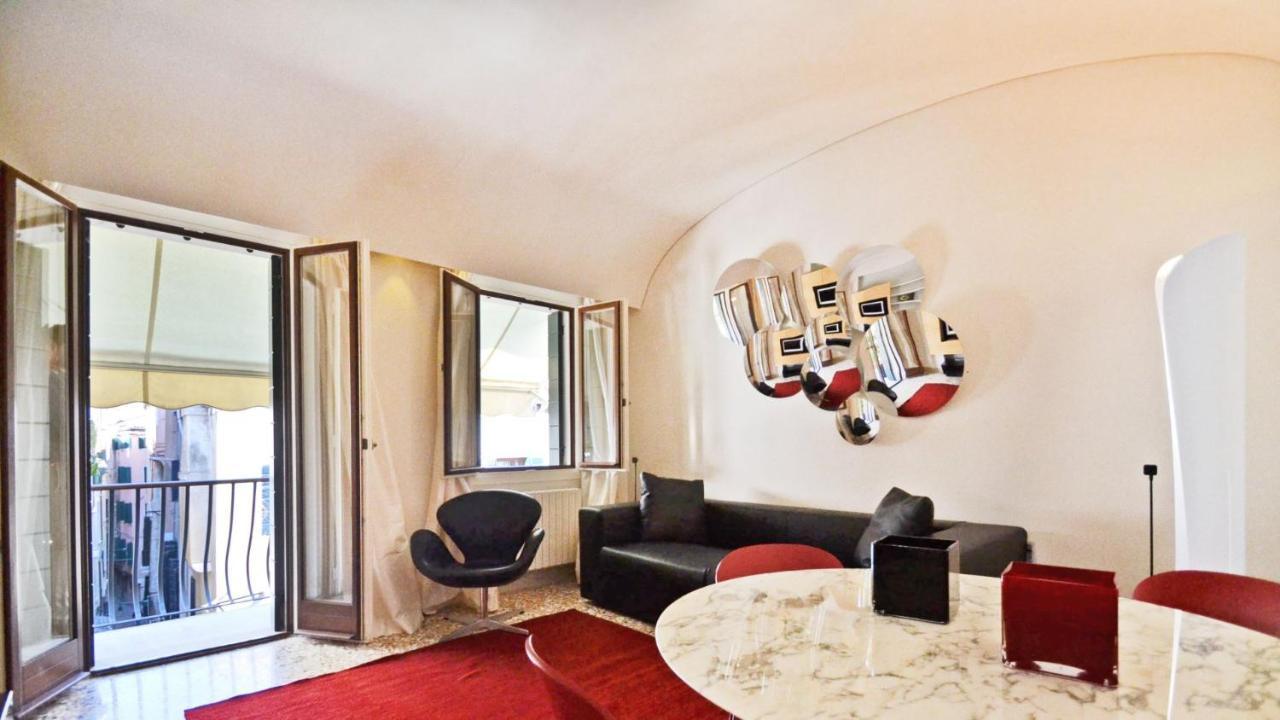 Ai Bareteri Luxury Canal View Venezia Esterno foto